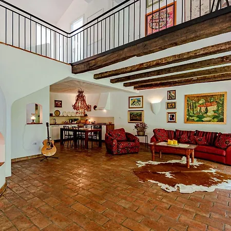 Stone House Anfitrite Villa *
