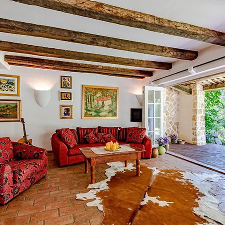 Stone House Anfitrite Villa